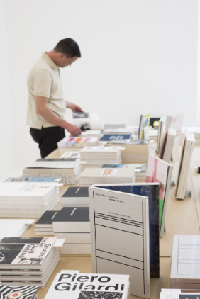 „Die schönsten Schweizer Bücher 2012“, Helmhaus Zürich, Foto: Oliver Sutter © BAK