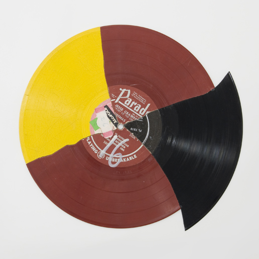 Christian Marclay: Recycled Records, collage de disques vinyl, 1980-1983. Photo prêtée par Paula Cooper Gallery, New York